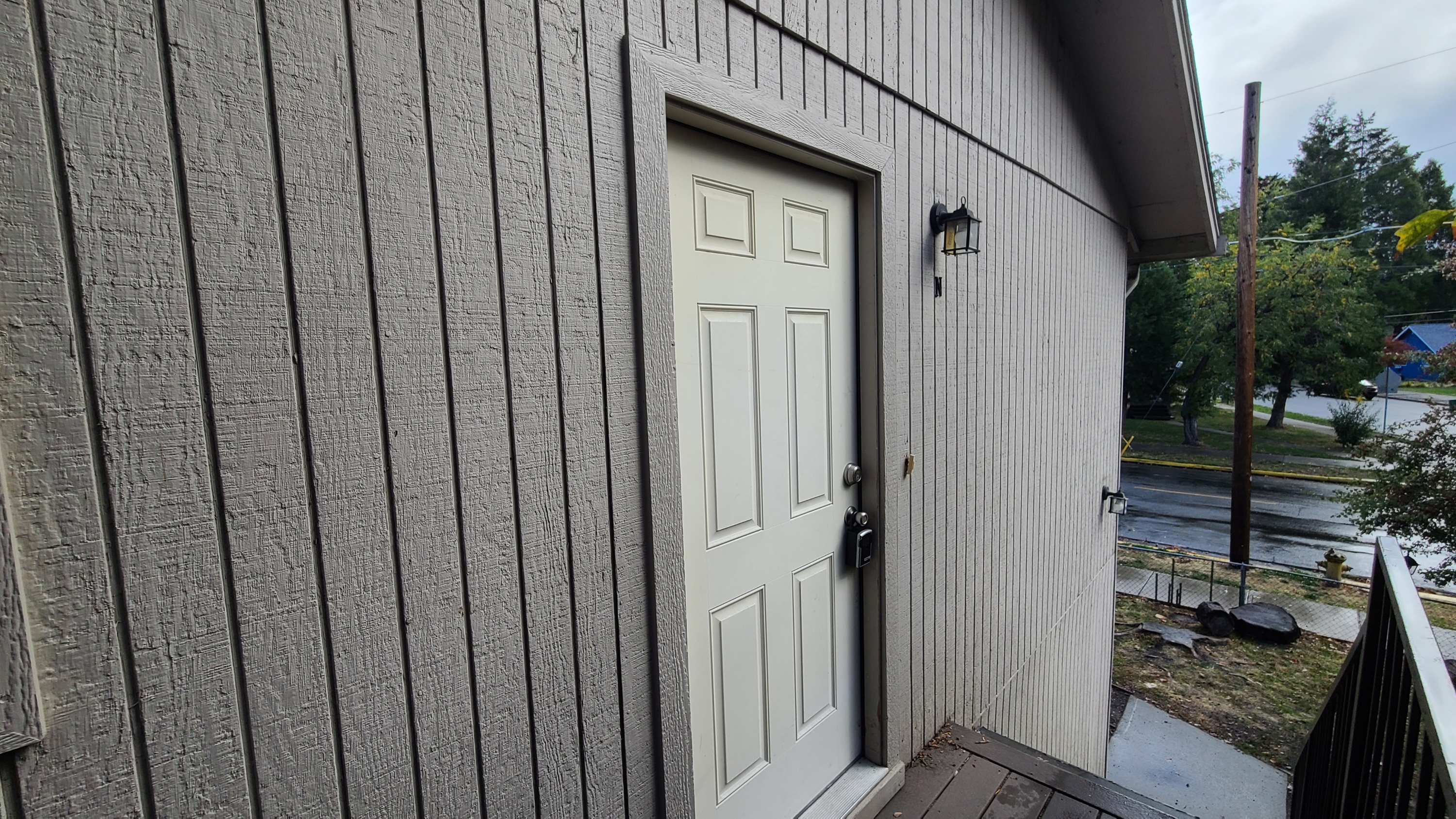 704 NE 8th Street - N
